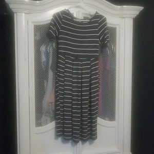 Roolee nursing friendly dress